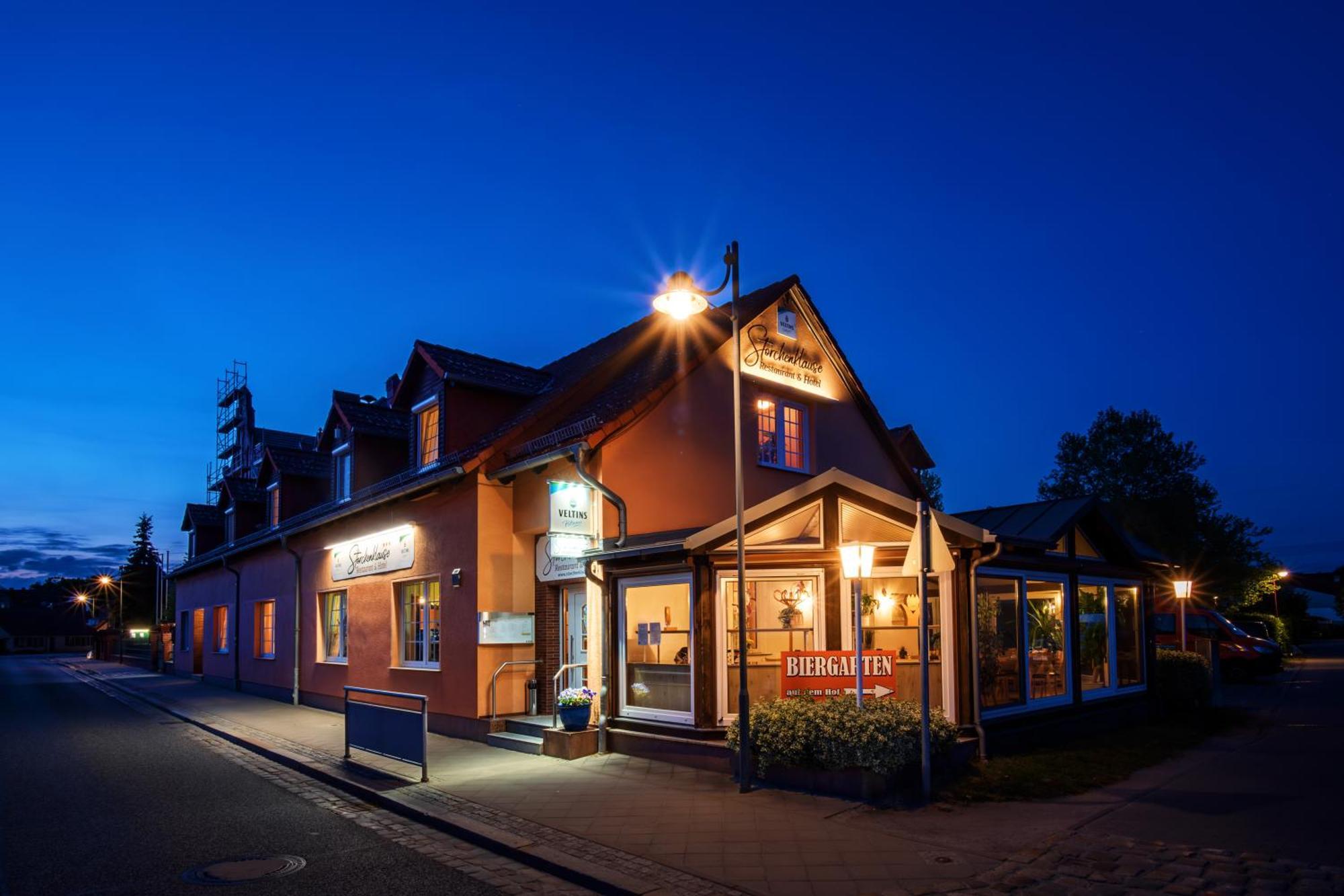 Restaurant & Hotel Storchenklause Storkow  Bagian luar foto